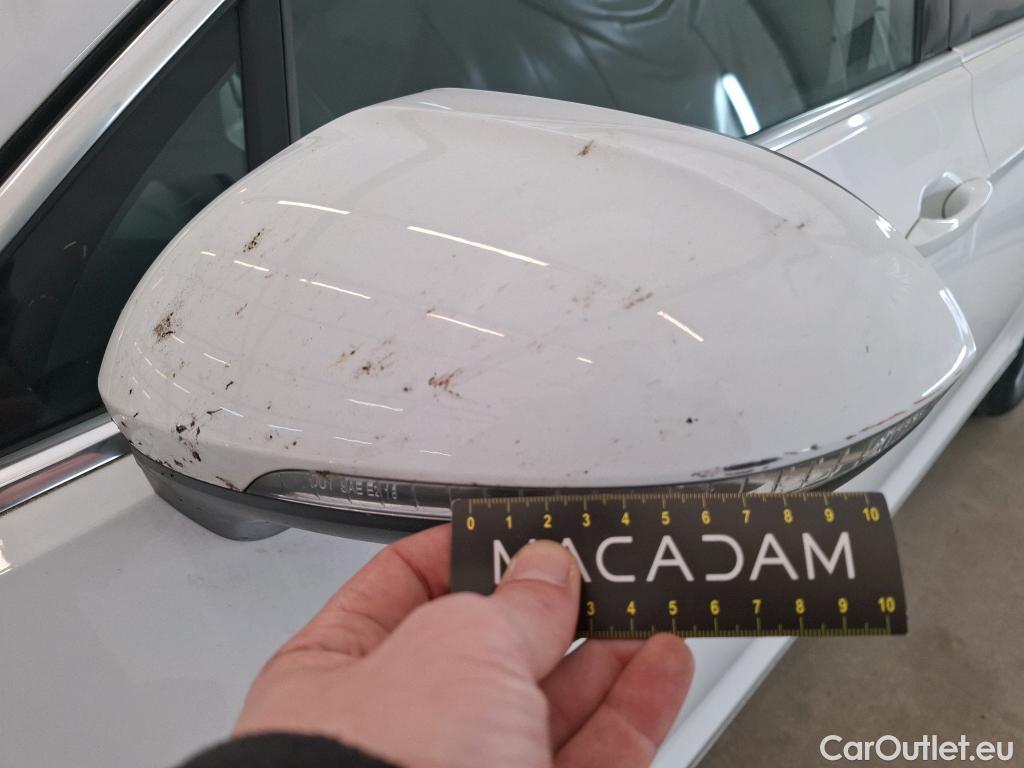  Volkswagen  Passat VOLKSWAGEN  / 2019 / 4P / Berline 1.4 TSI DSG HYBRIDE RECHARGEABLE GTE #1