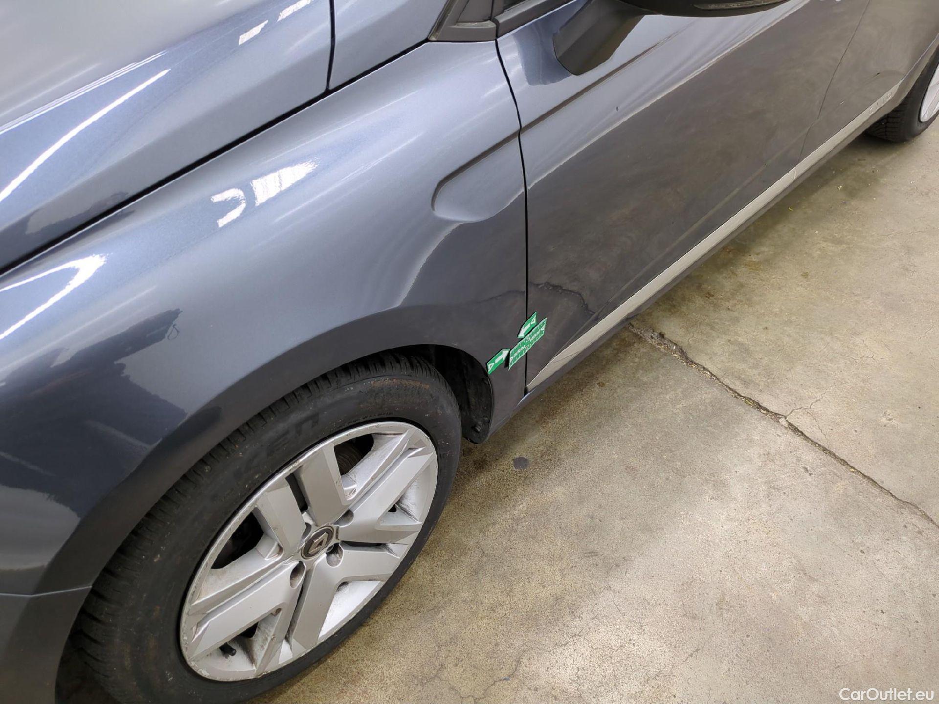  Renault  Clio  V Business 1.5 dCi 100CV BVM6 E6d #41