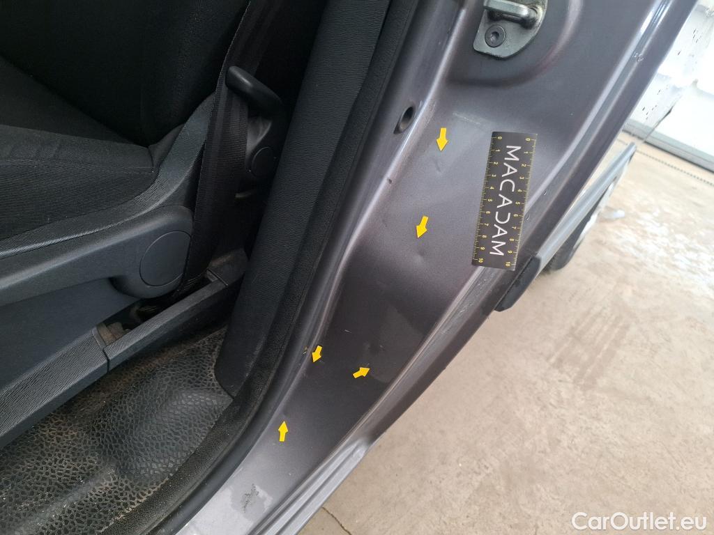  Renault  Kangoo RENAULT  Express / 2013 / 4P / Fourgonnette Gd Volume Confort - Blue dCi 95 #80