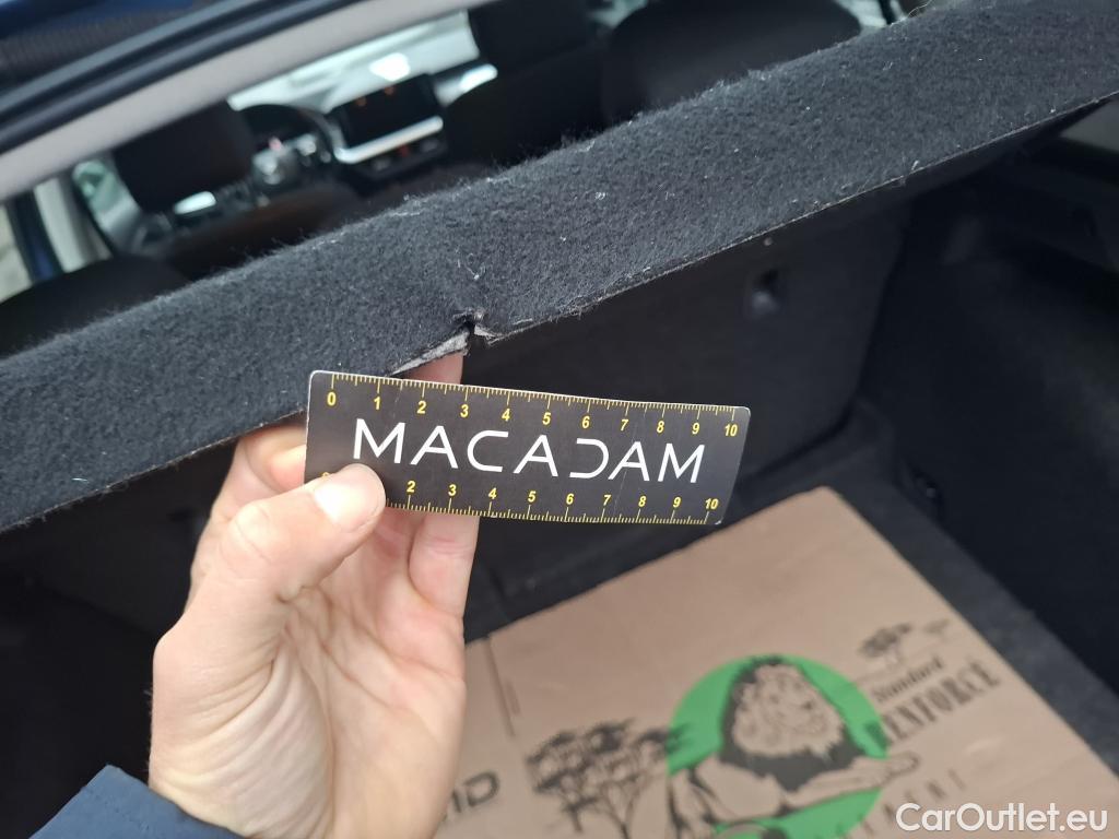  Skoda  Scala  Ambition 1.0 TSI 115CV BVM6 E6dT #37