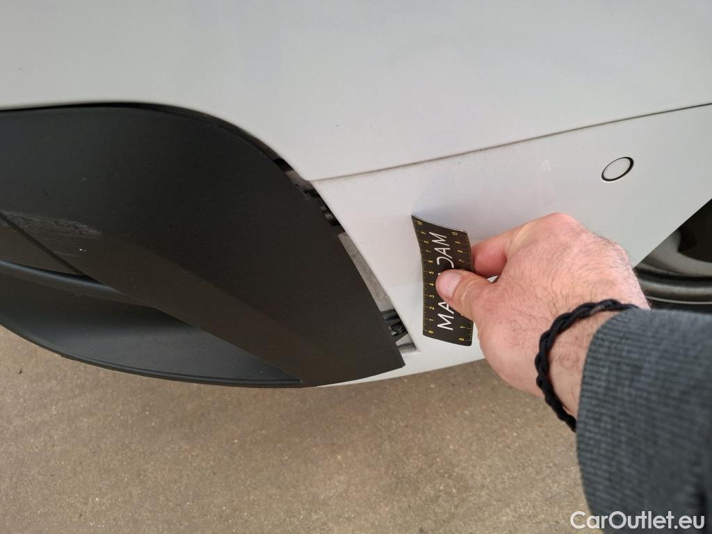  Renault  Trafic  Fourgon L2H1 3T Grand Confort 2.0 dCi 130CV BVM6 E6d #41