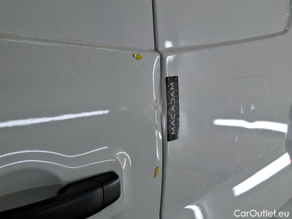  Renault  Trafic  Fourgon L2H1 3T Grand Confort 2.0 dCi 130CV BVM6 E6d #14