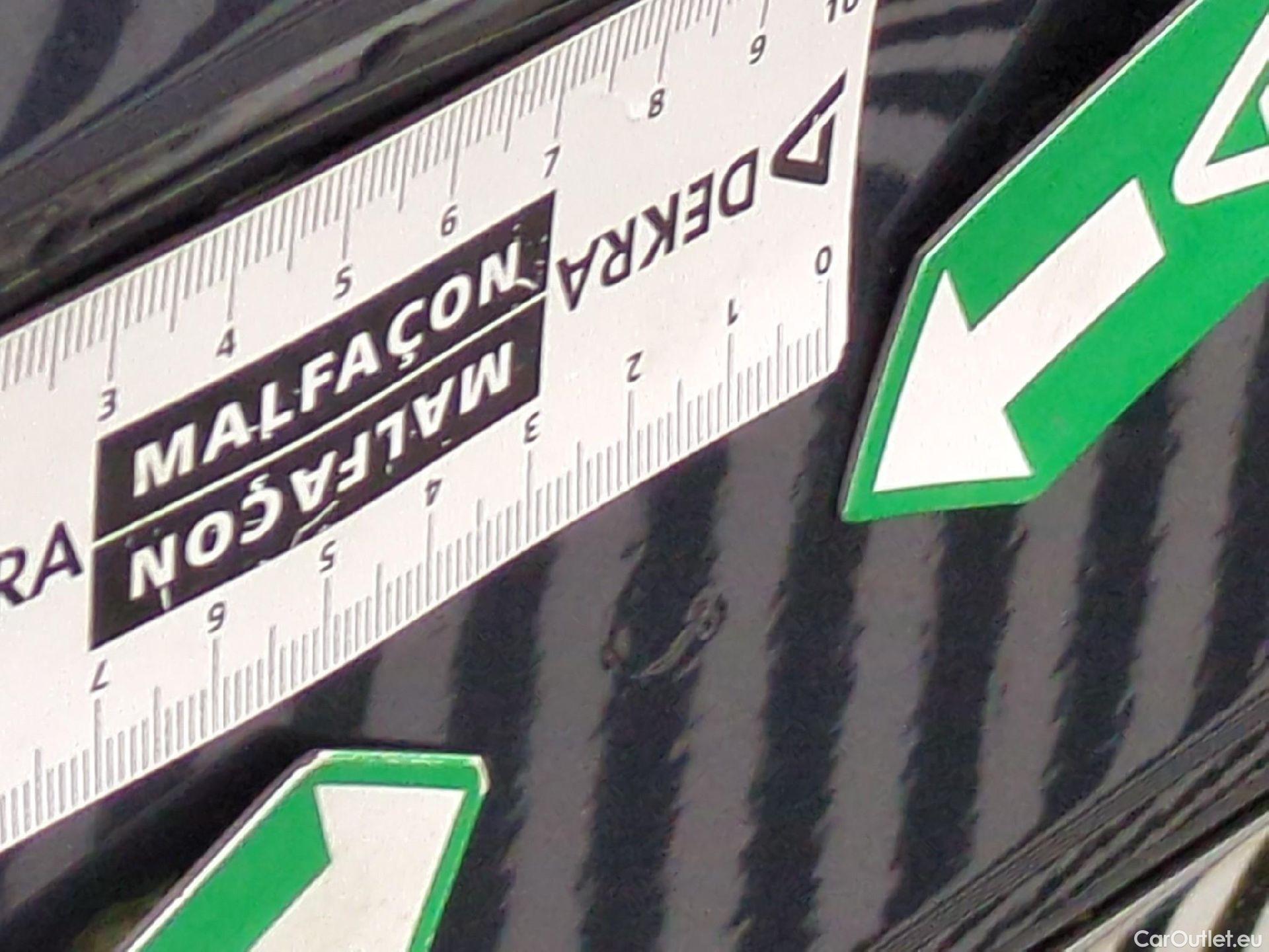  Renault  Clio  V Business 1.5 dCi 100CV BVM6 E6d #17