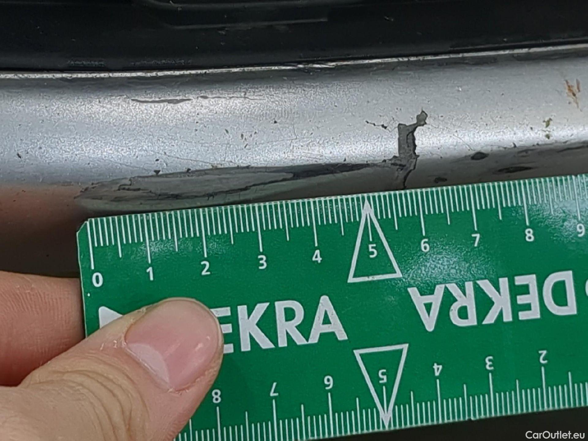  Volkswagen  T-ROC VOLKSWAGEN  / 2017 / 5P / SUV 1.5 TSI 150 EVO CARAT DSG7 #24