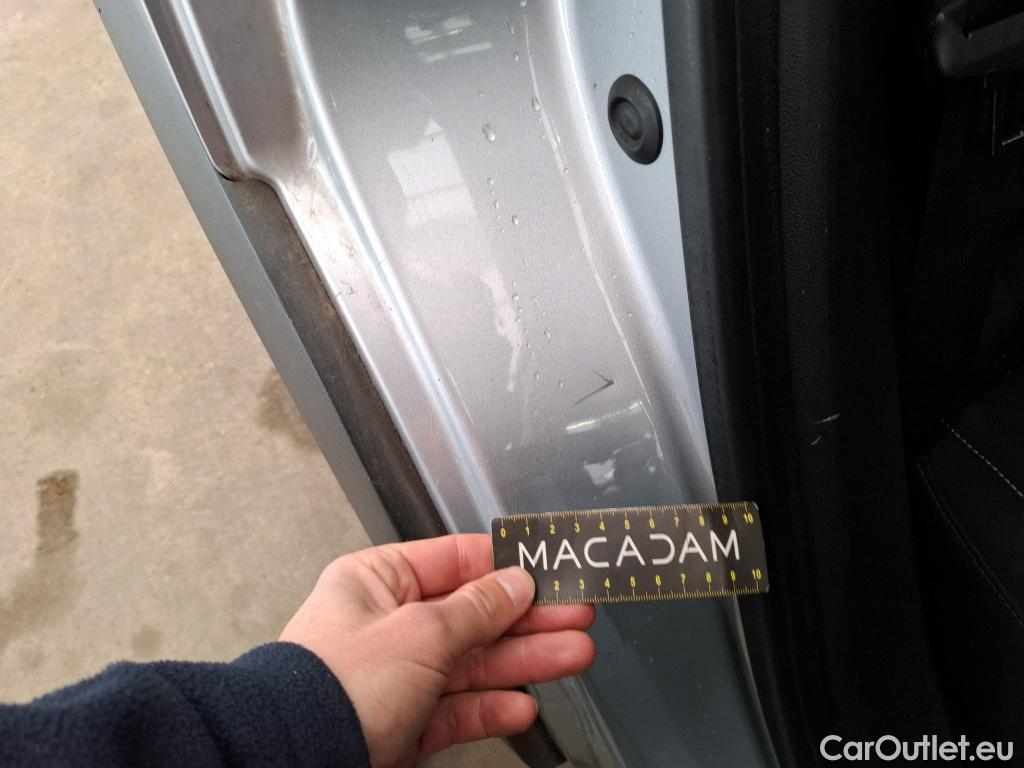  Renault  Captur  II Business 1.5 dCi 115CV BVA7 E6dT #26