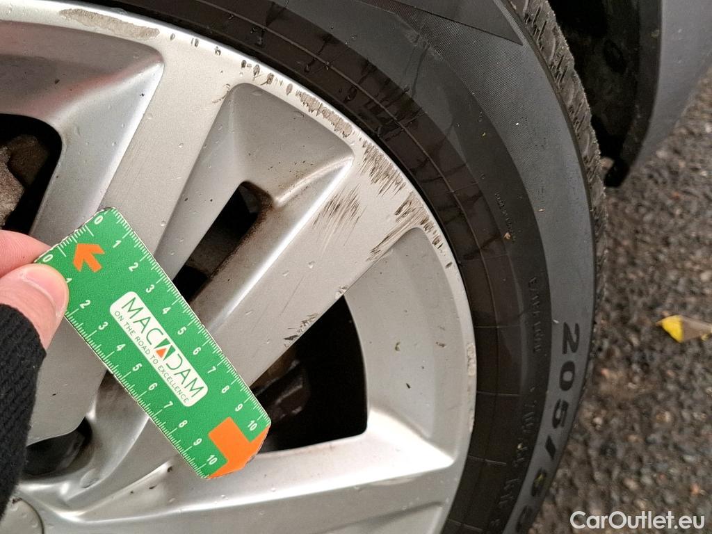  Peugeot  308  Active Business 1.5 HDi 130CV BVM6 E6d #37