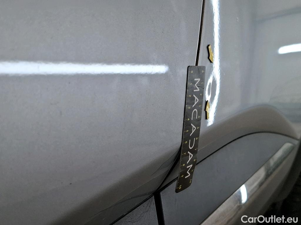  Renault  Captur  II Business 1.5 dCi 115CV BVA7 E6dT #16