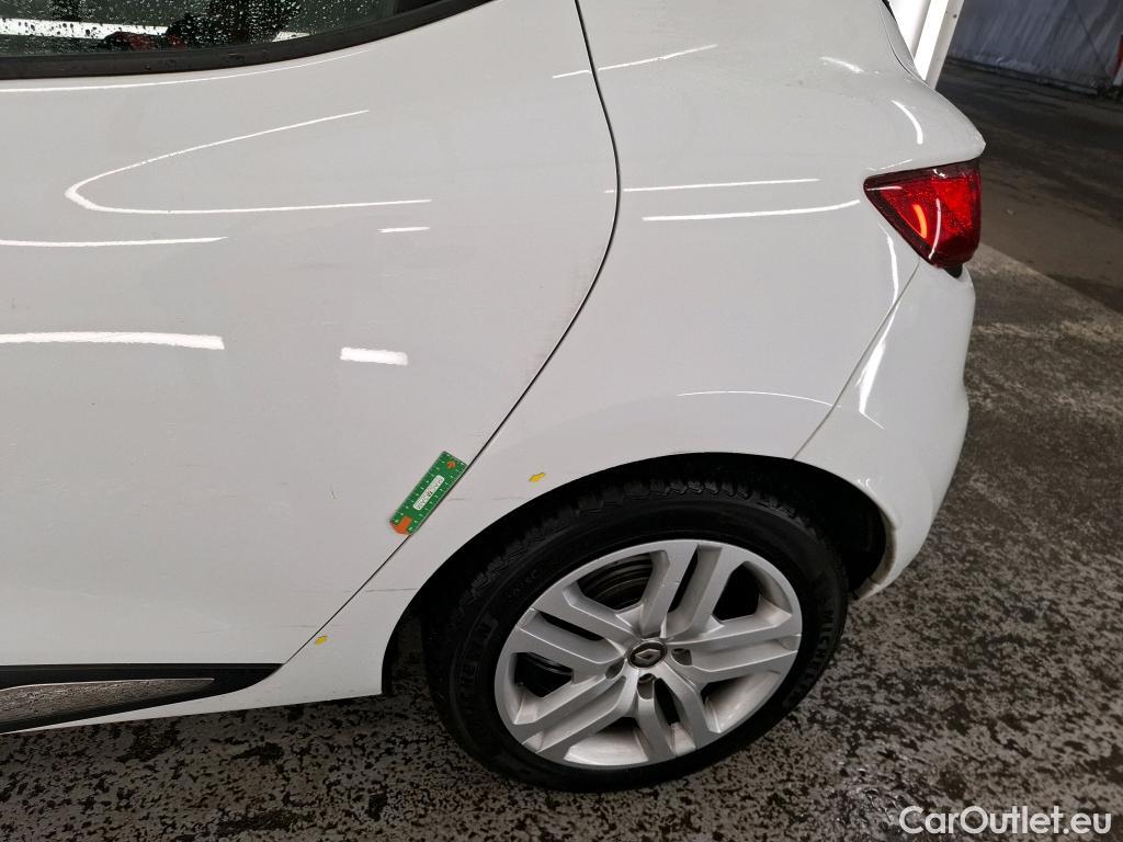  Renault  Clio RENAULT  / 2016 / 5P / Berline &Business dCi 90 #28