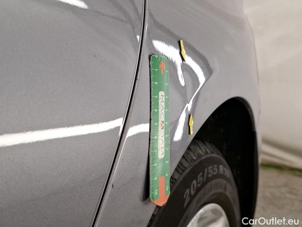  Peugeot  308  Active Business 1.5 HDi 130CV BVM6 E6d #18