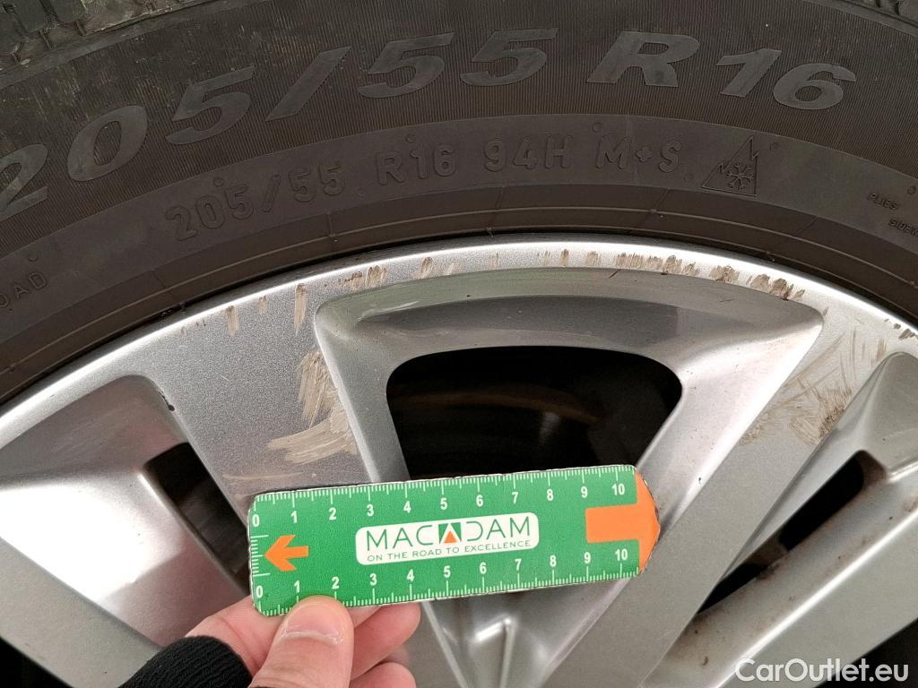  Peugeot  308  Active Business 1.5 HDi 130CV BVM6 E6d #41