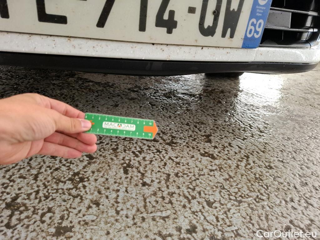  Renault  Clio RENAULT  / 2016 / 5P / Berline &Business dCi 90 #8