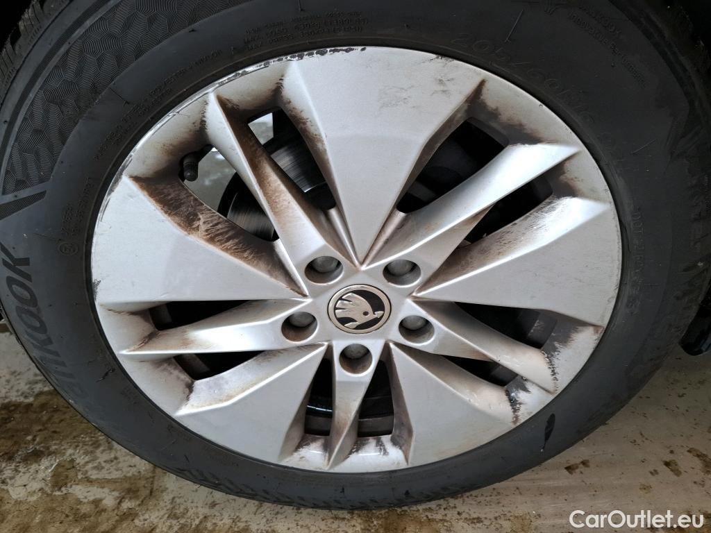  Skoda  Octavia  Break Business 2.0 TDI 150CV BVA7 E6d #4