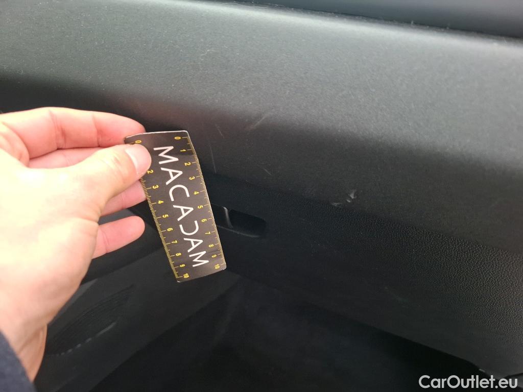  Renault  Captur  II Business 1.5 dCi 115CV BVA7 E6dT #33