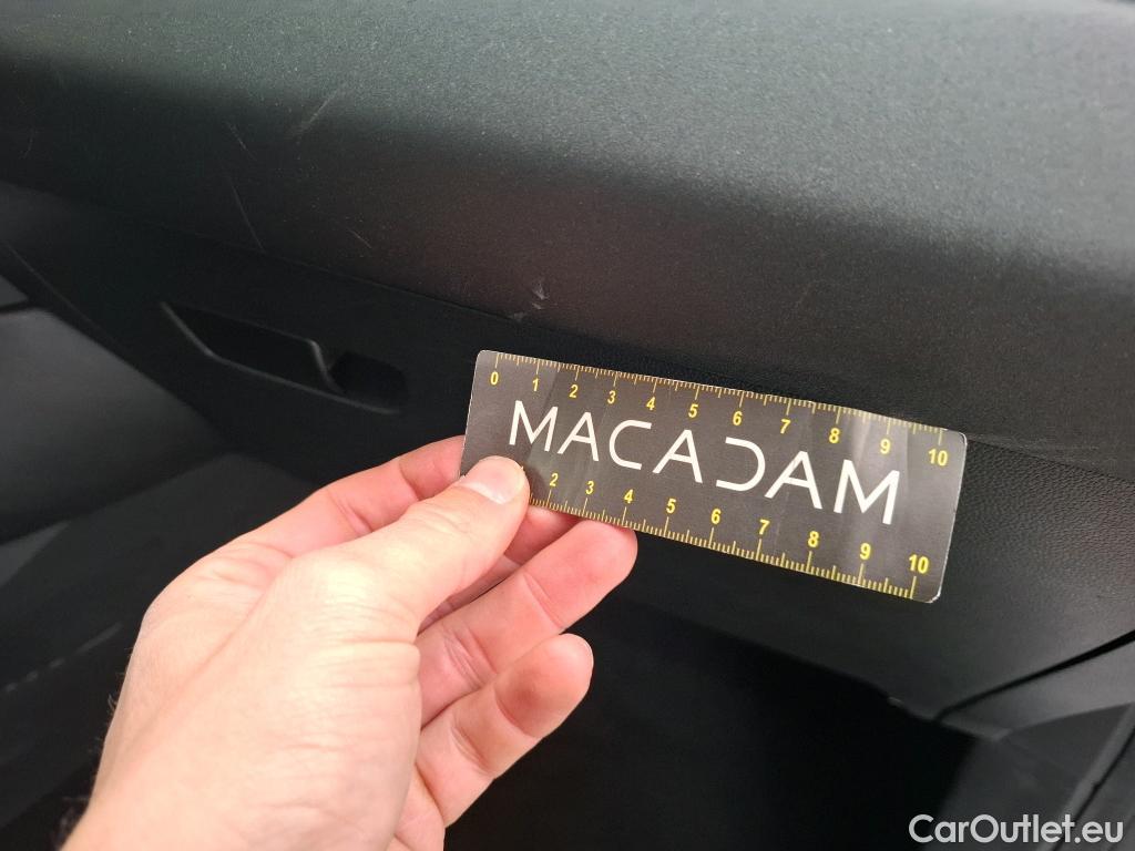  Renault  Captur  II Business 1.5 dCi 115CV BVA7 E6dT #34