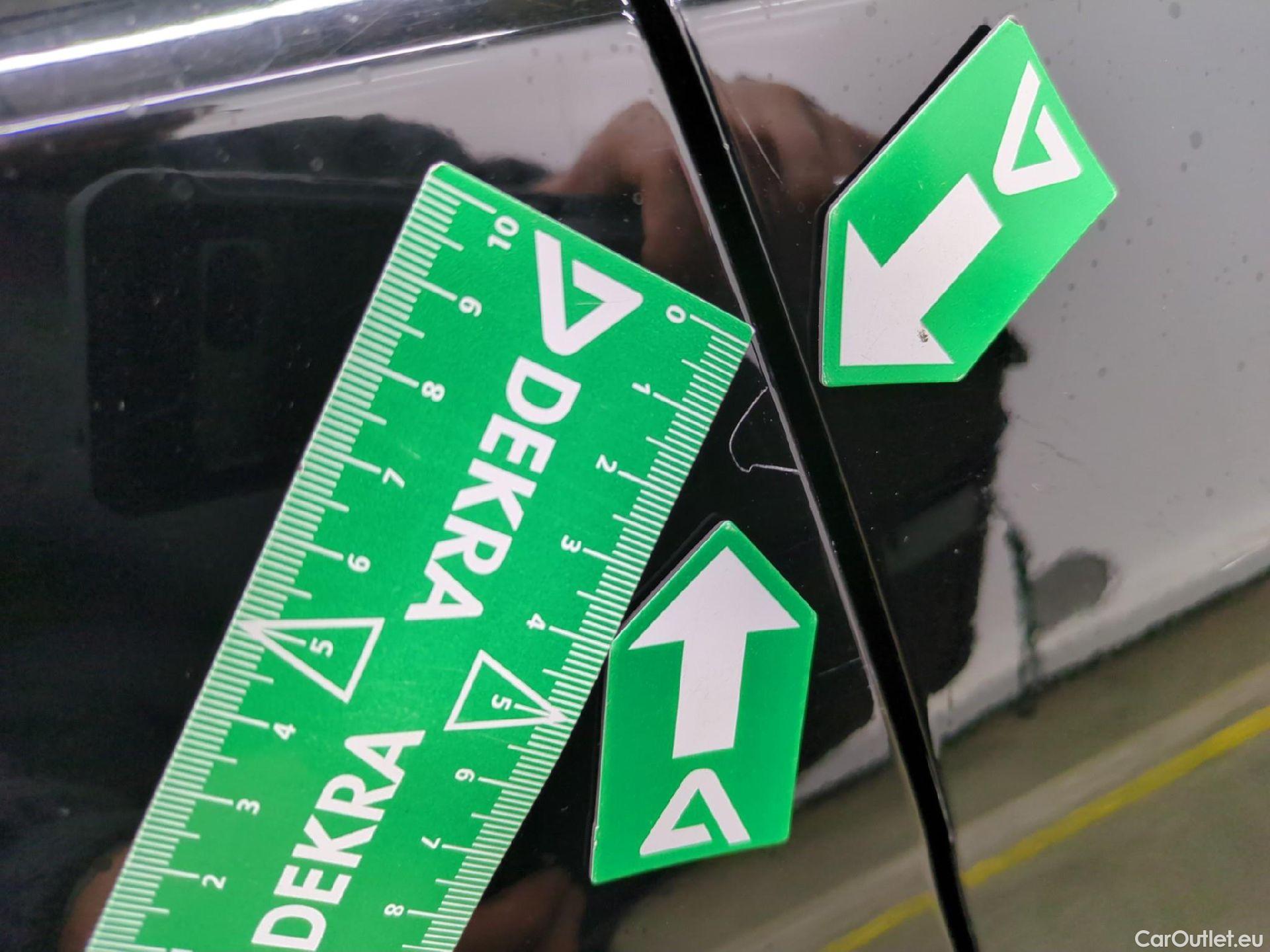  Peugeot  5008  Allure Business 1.5 HDi 130CV BVA8 E6dT #34