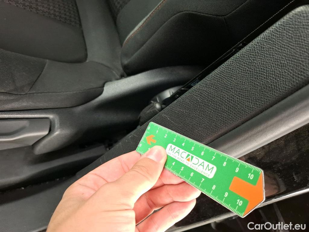  Peugeot  5008  Active Business 1.5 HDi 130CV BVA8 E6dT #9