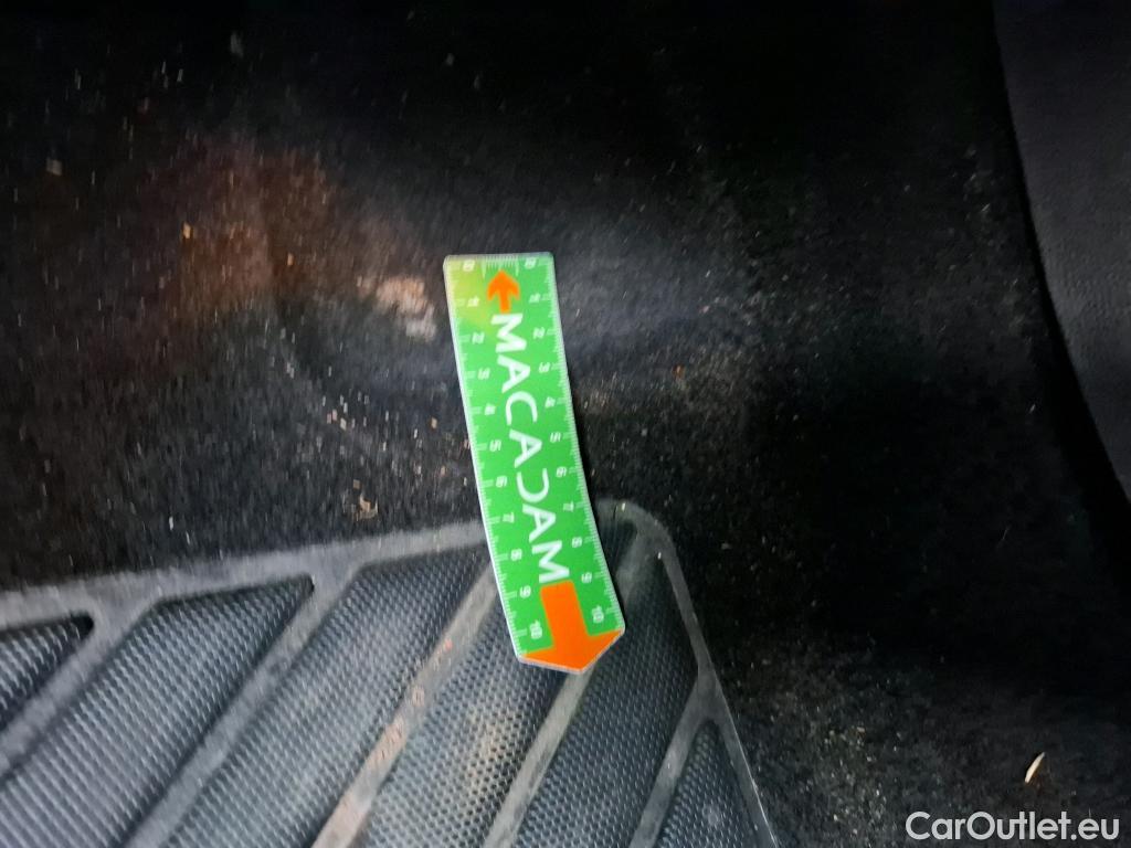  Peugeot  3008  II Style 1.5 HDi 130CV BVA8 E6d #2