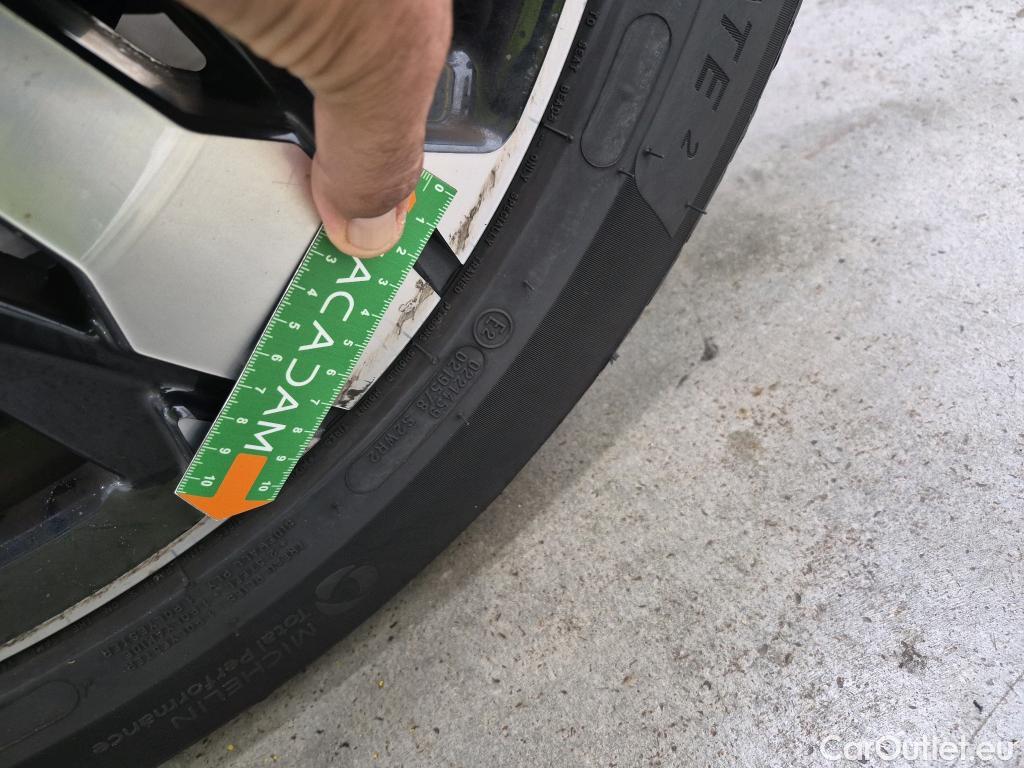  Peugeot  3008  Active Business 1.5 HDi 130CV BVA8 E6d #46