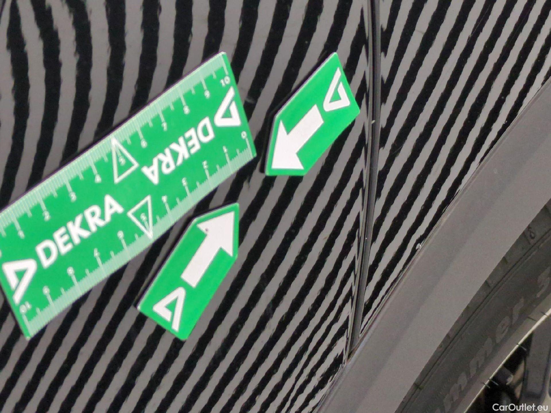  Peugeot  5008  Allure Business 1.5 HDi 130CV BVA8 E6dT #58