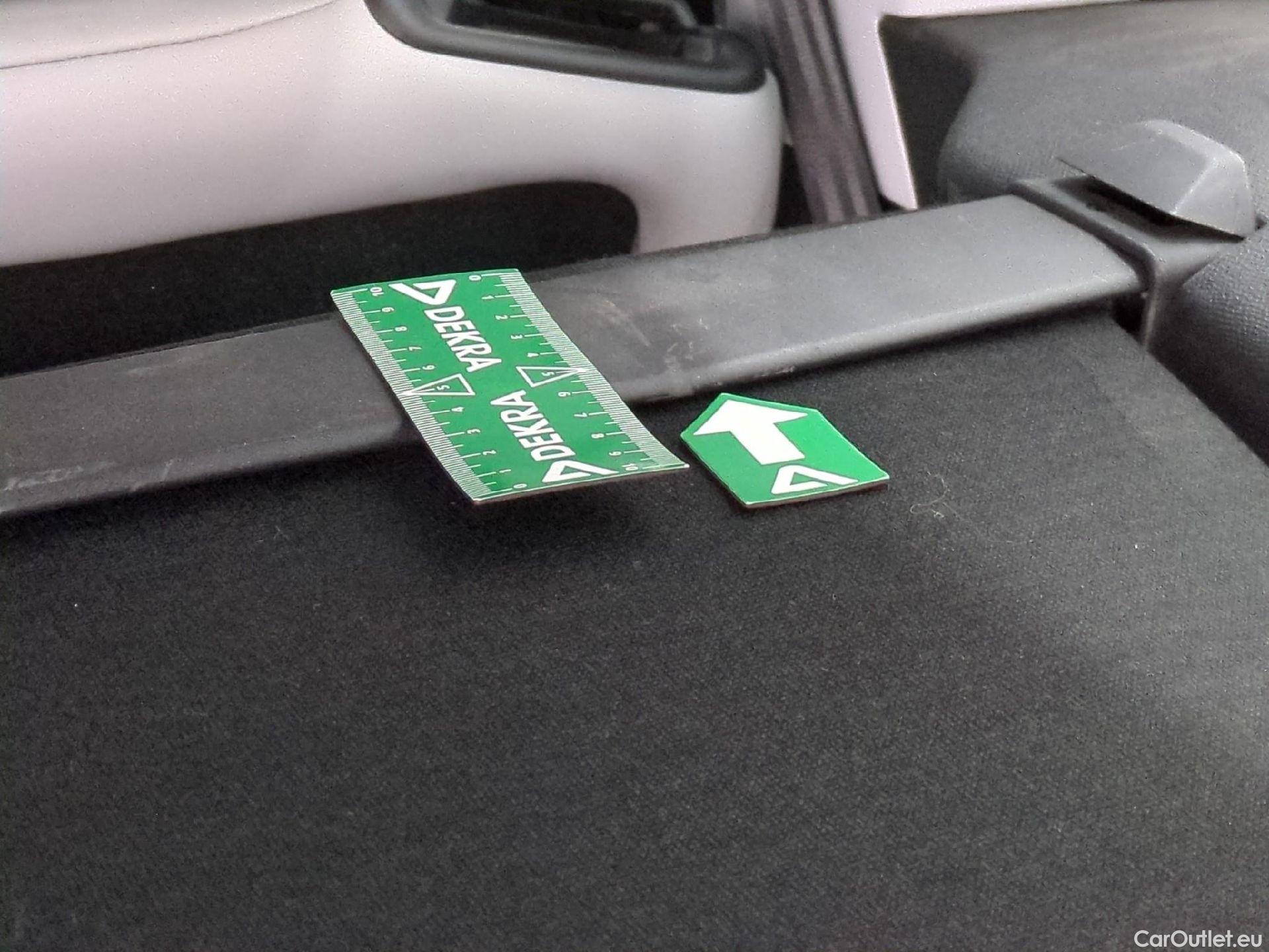  Peugeot  5008  Allure Business 1.5 HDi 130CV BVA8 E6dT #26