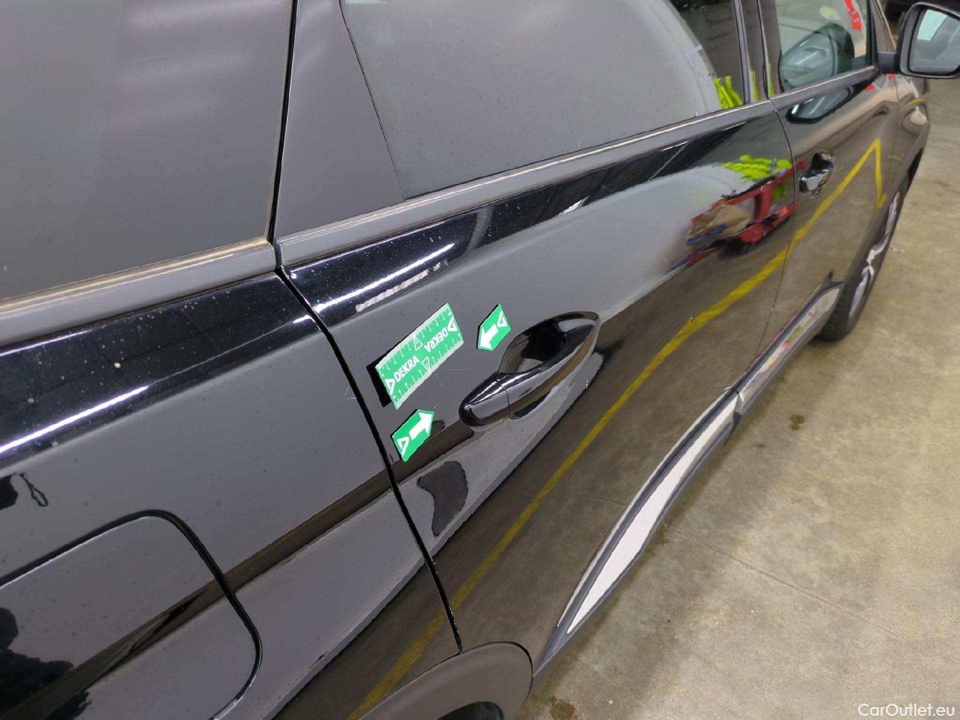  Peugeot  5008  Allure Business 1.5 HDi 130CV BVA8 E6dT #37