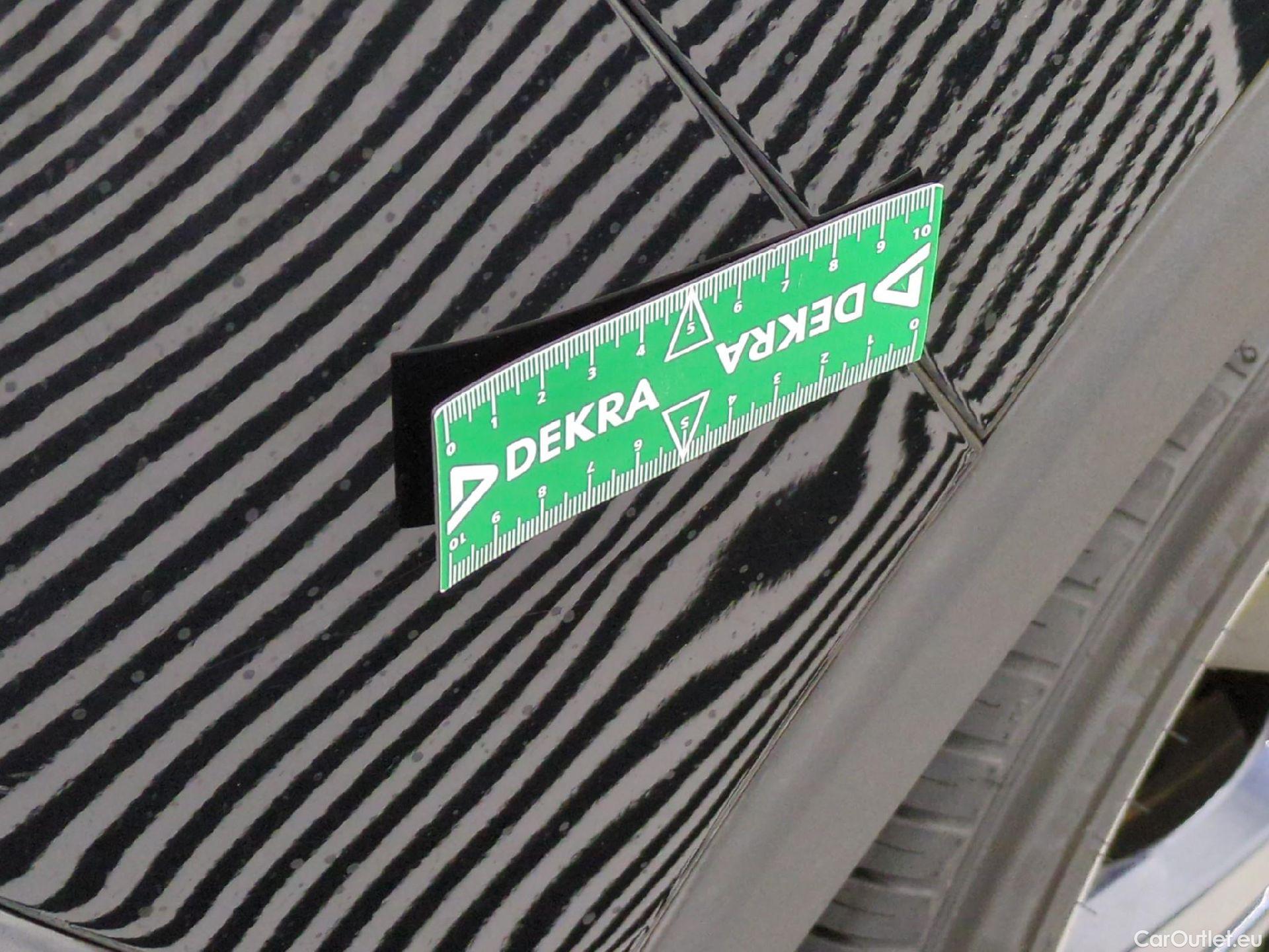  Peugeot  5008  Allure Business 1.5 HDi 130CV BVA8 E6dT #69