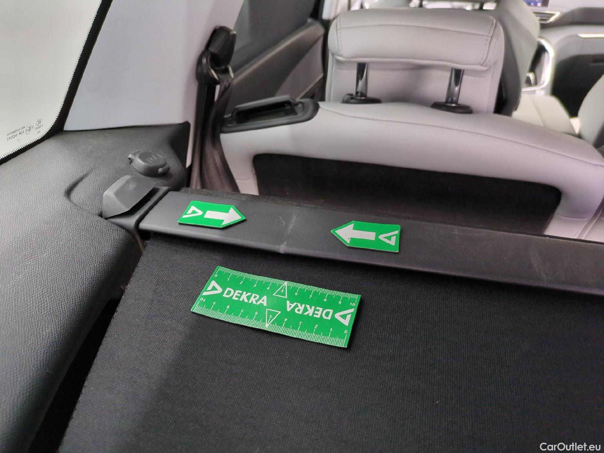  Peugeot  5008  Allure Business 1.5 HDi 130CV BVA8 E6dT #24