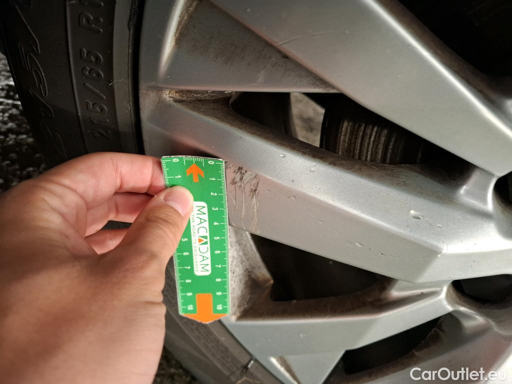  Peugeot  5008  Active Business 1.5 HDi 130CV BVA8 E6dT #16