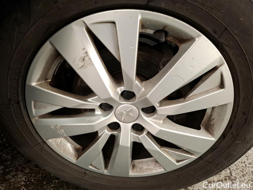  Peugeot  5008  Active Business 1.5 HDi 130CV BVA8 E6dT #14