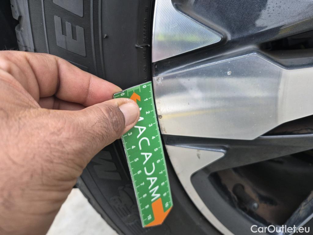  Peugeot  3008  Active Business 1.5 HDi 130CV BVA8 E6d #49