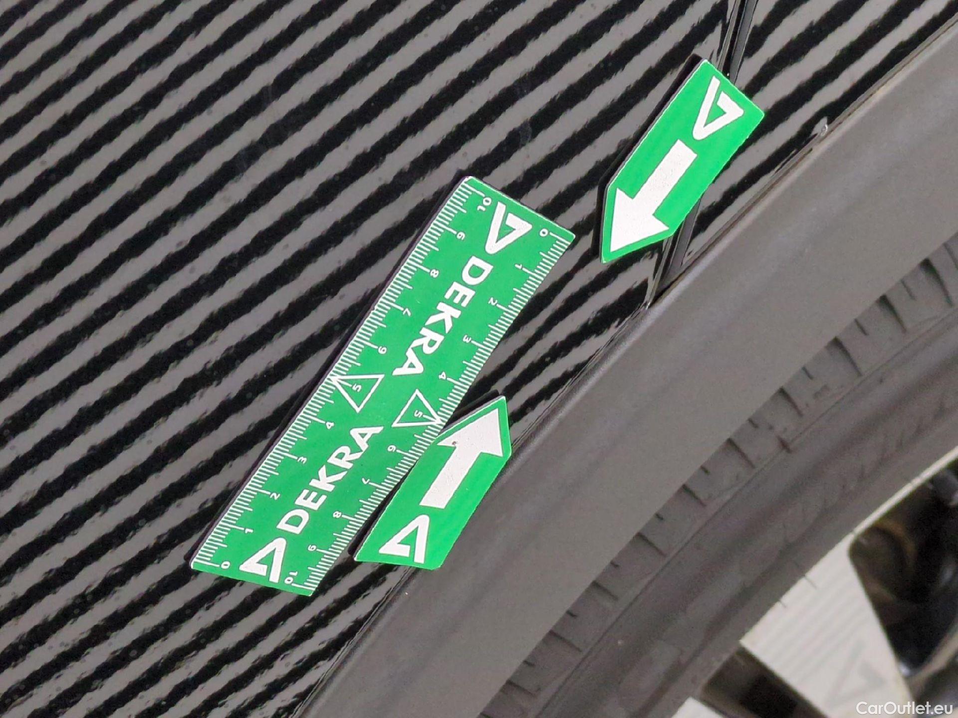  Peugeot  5008  Allure Business 1.5 HDi 130CV BVA8 E6dT #59