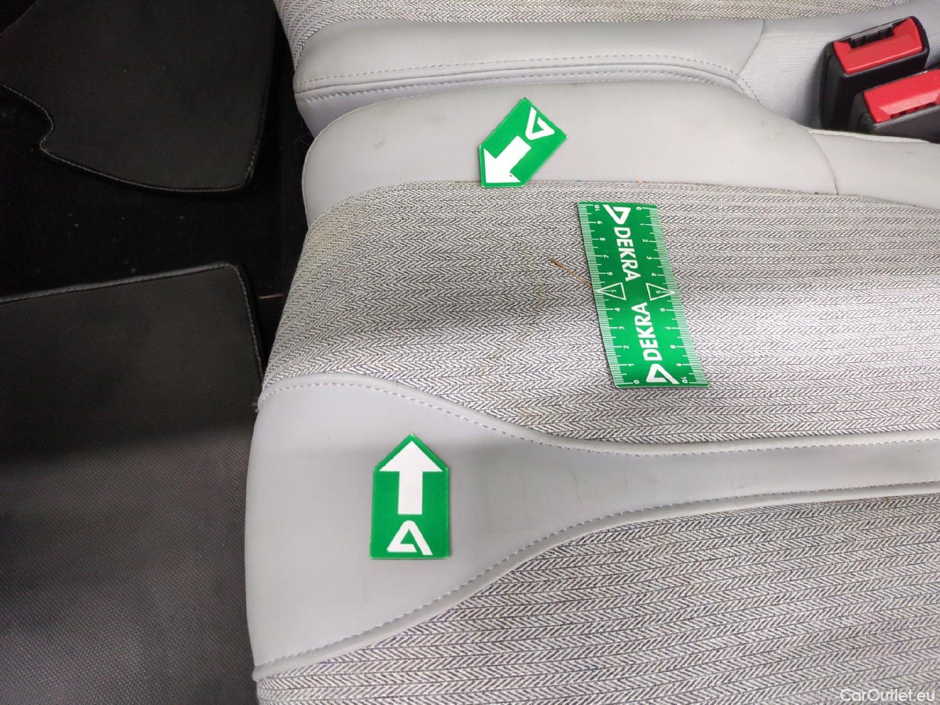  Peugeot  5008  Allure Business 1.5 HDi 130CV BVA8 E6dT #16