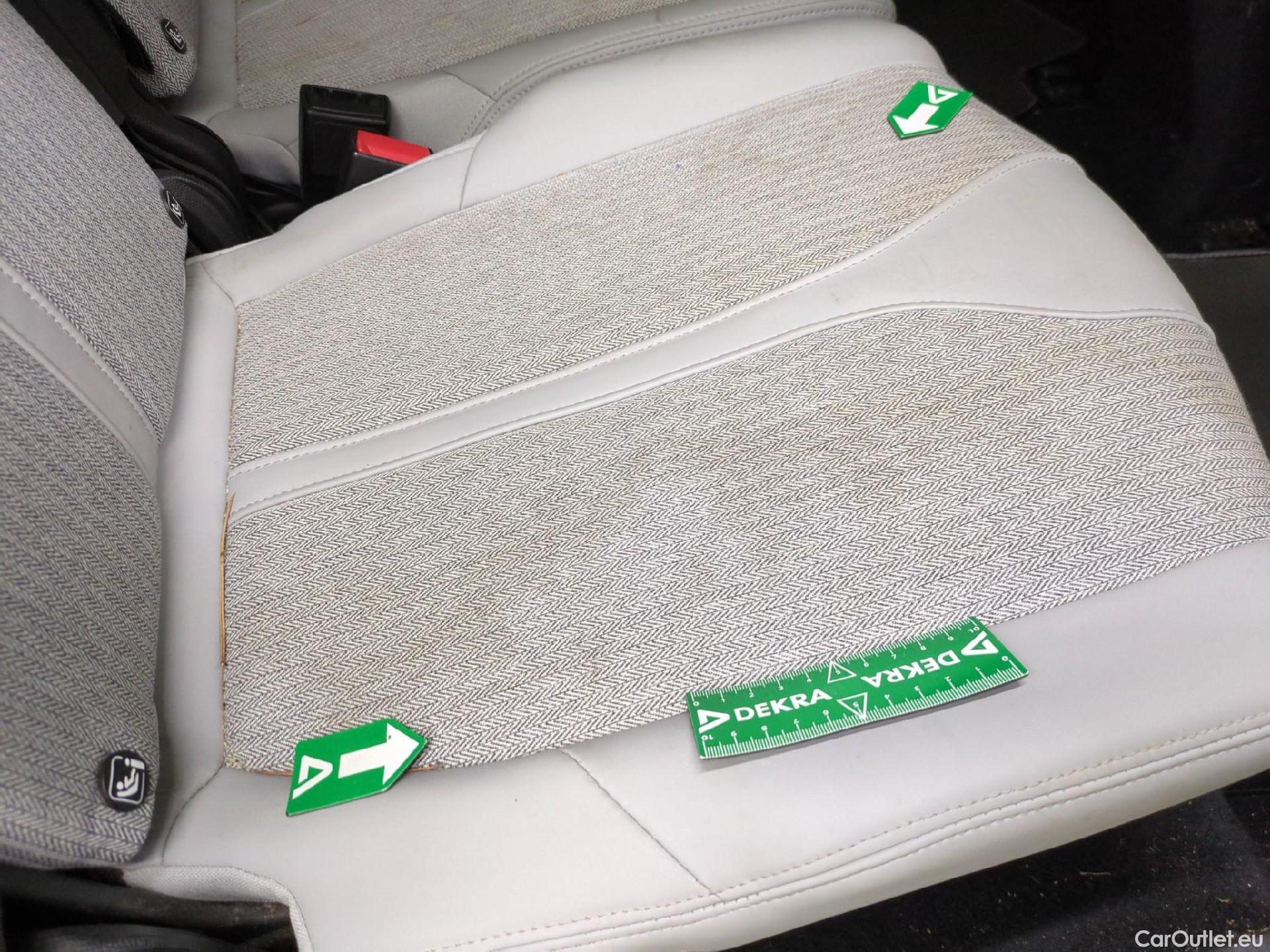  Peugeot  5008  Allure Business 1.5 HDi 130CV BVA8 E6dT #15