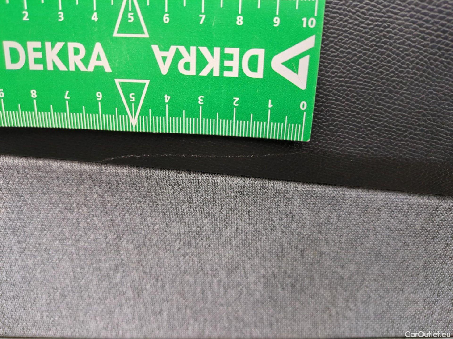  Peugeot  5008  Allure Business 1.5 HDi 130CV BVA8 E6dT #39