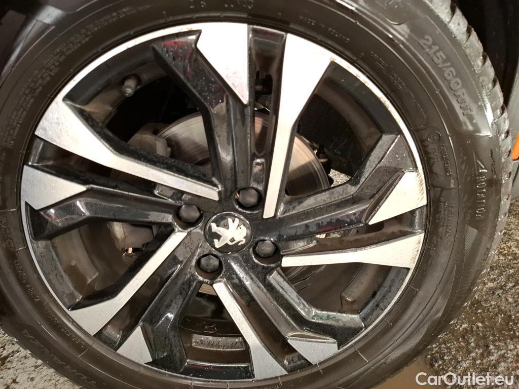  Peugeot  2008  Allure 1.2 PureTech 130CV BVA8 E6d #9