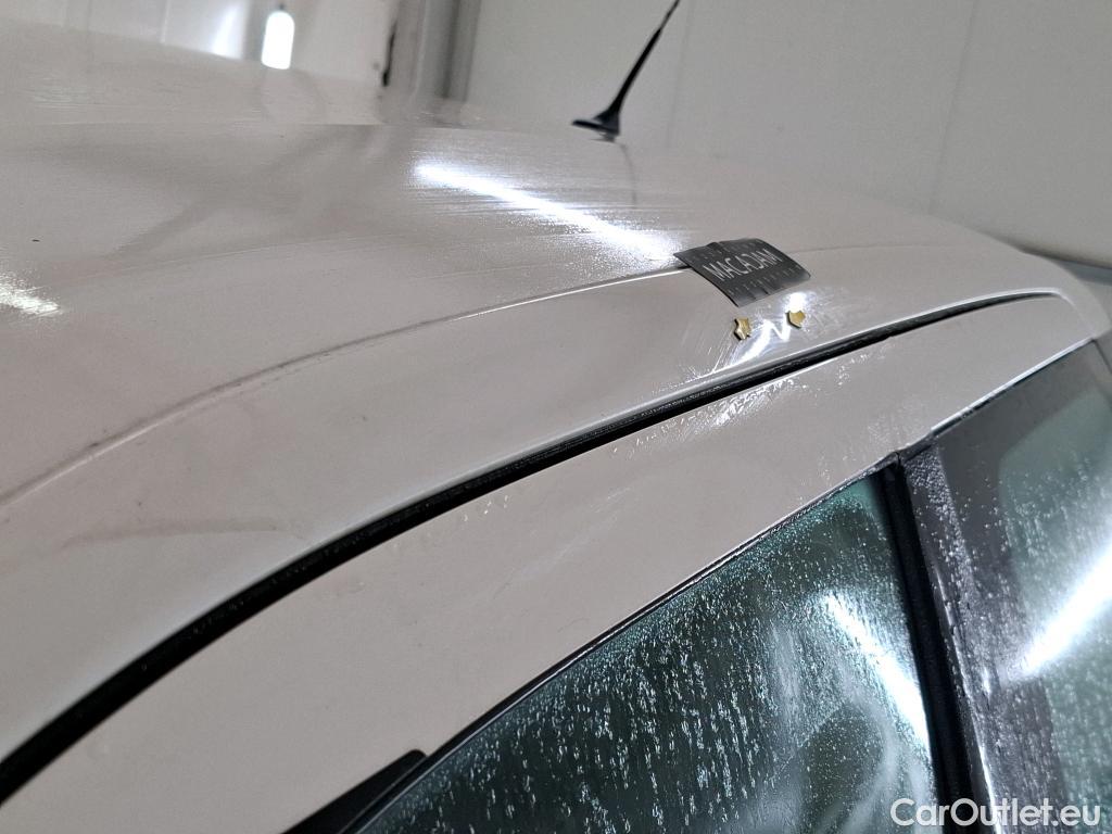  Citroen  C4 Cactus  Feel Business 1.2 PureTech 110CV BVM6 E6dT #5