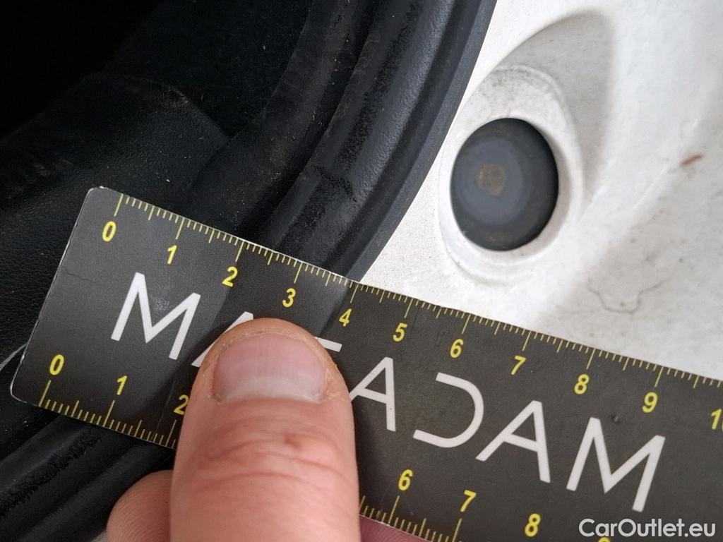  Citroen  C4 Cactus  Feel Business 1.2 PureTech 110CV BVM6 E6dT #3