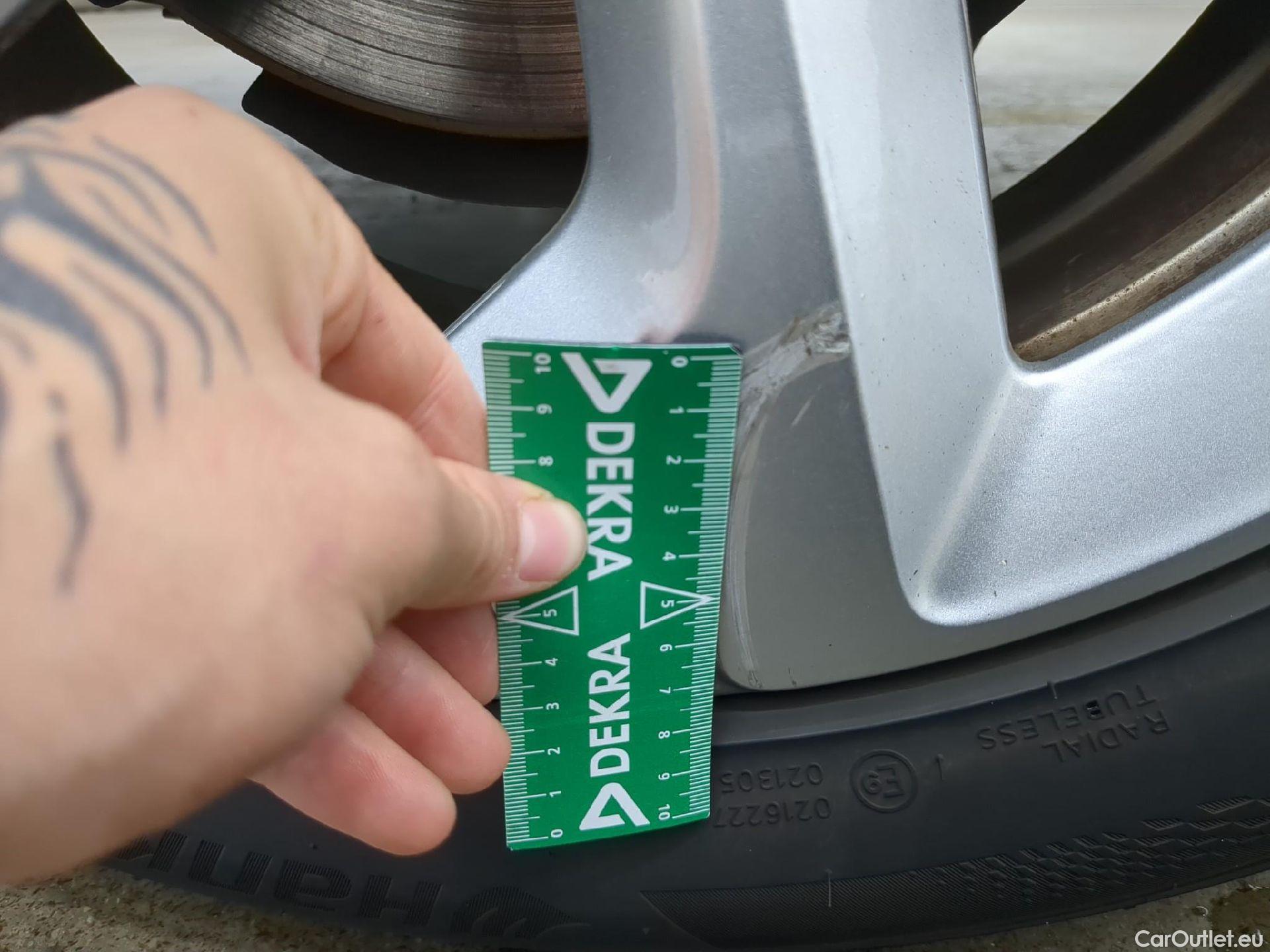  Citroen  C5  Aircross Business 1.2 PureTech 130CV BVA8 E6d #12