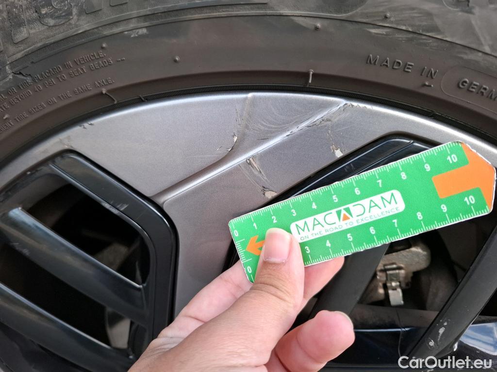  Citroen  C4  Berline Feel Pack 1.5 BlueHDI 110CV BVM6 E6d #13