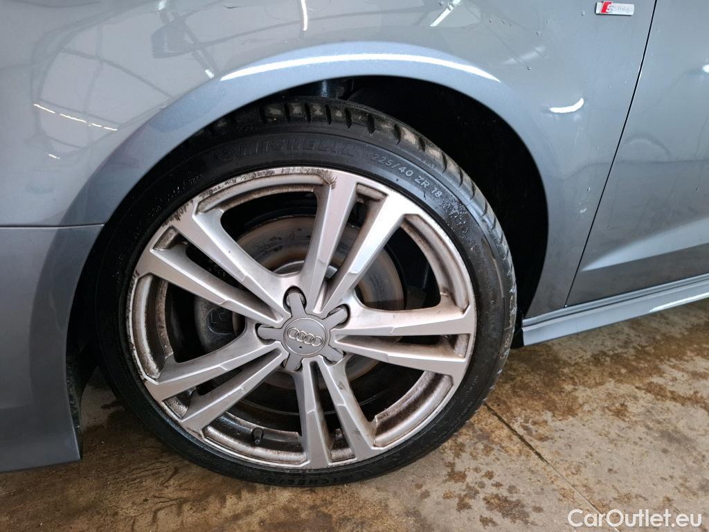  Audi  A3 AUDI  Sportback 5p Berline 35 TDI 150 S TRONIC S LINE #5