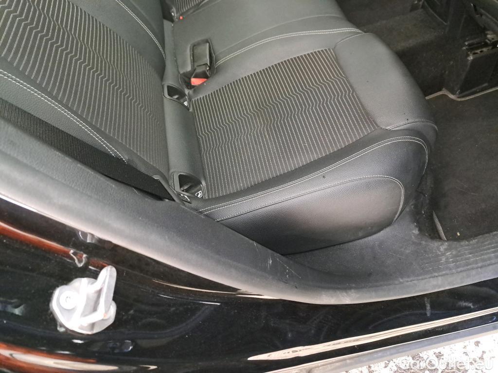  Mercedes  GLA MERCEDES-BENZ  / 2020 / 5P / SUV 2.0  200 D BUSINESS LINE DCT #7