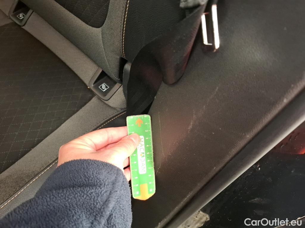  Opel   Grandland X Grandland X Elegance Business 1.5 130CV BVA8 E6d #7