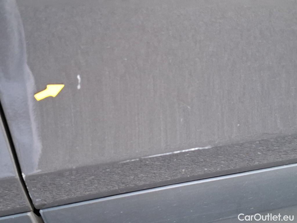  Citroen  C4  Berline Feel Pack 1.5 BlueHDI 110CV BVM6 E6d #20