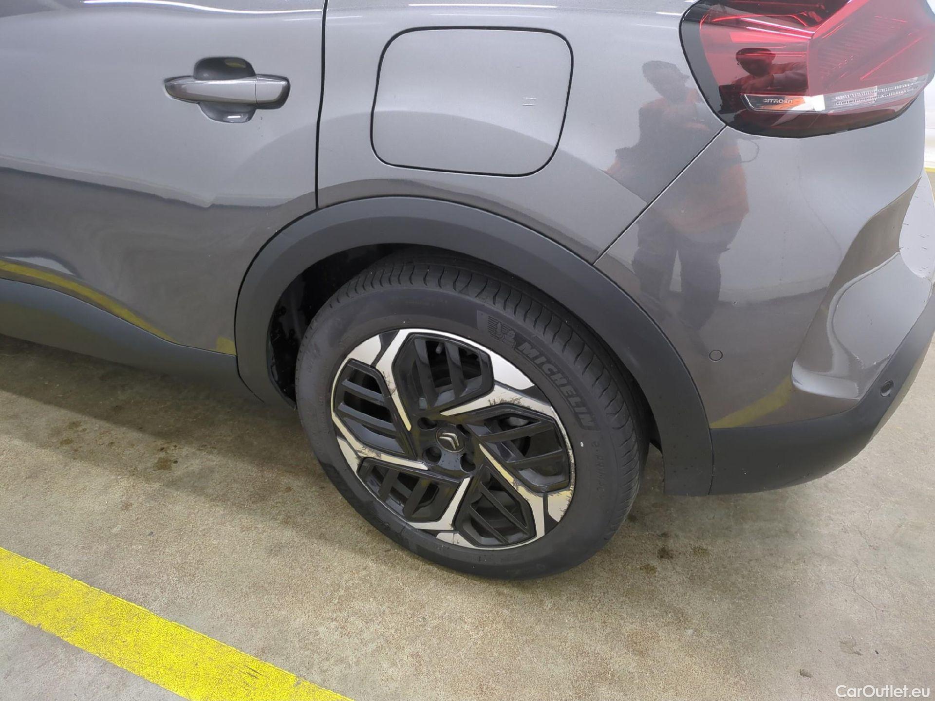  Citroen  C4  Berline Shine 1.2 PureTech 130CV BVM6 E6d #23