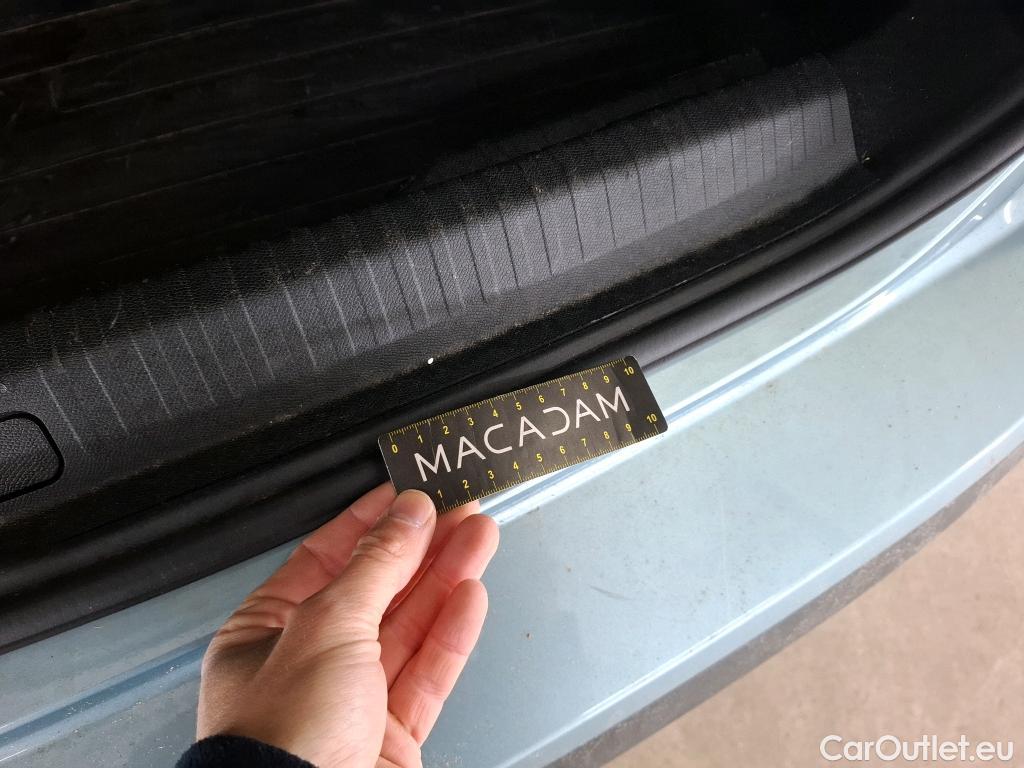  Citroen  C4  Berline Live 1.5 BlueHDI 110CV BVM6 E6d #28