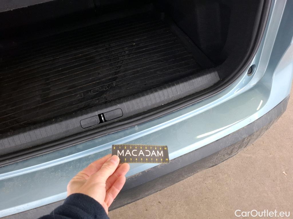  Citroen  C4  Berline Live 1.5 BlueHDI 110CV BVM6 E6d #27