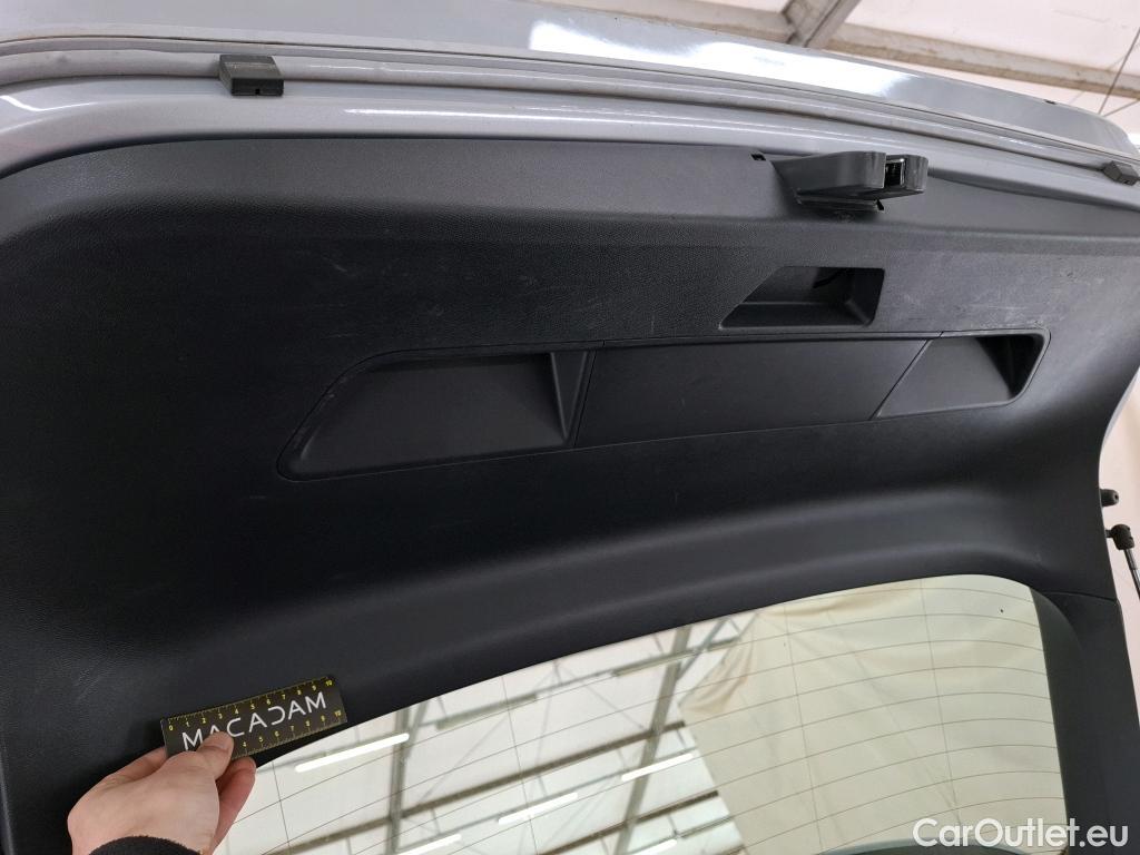  Seat  Leon SEAT  Sportstourer / 2020 / 5P / Break 2.0 TDI 150 DSG S&S Style Business #10