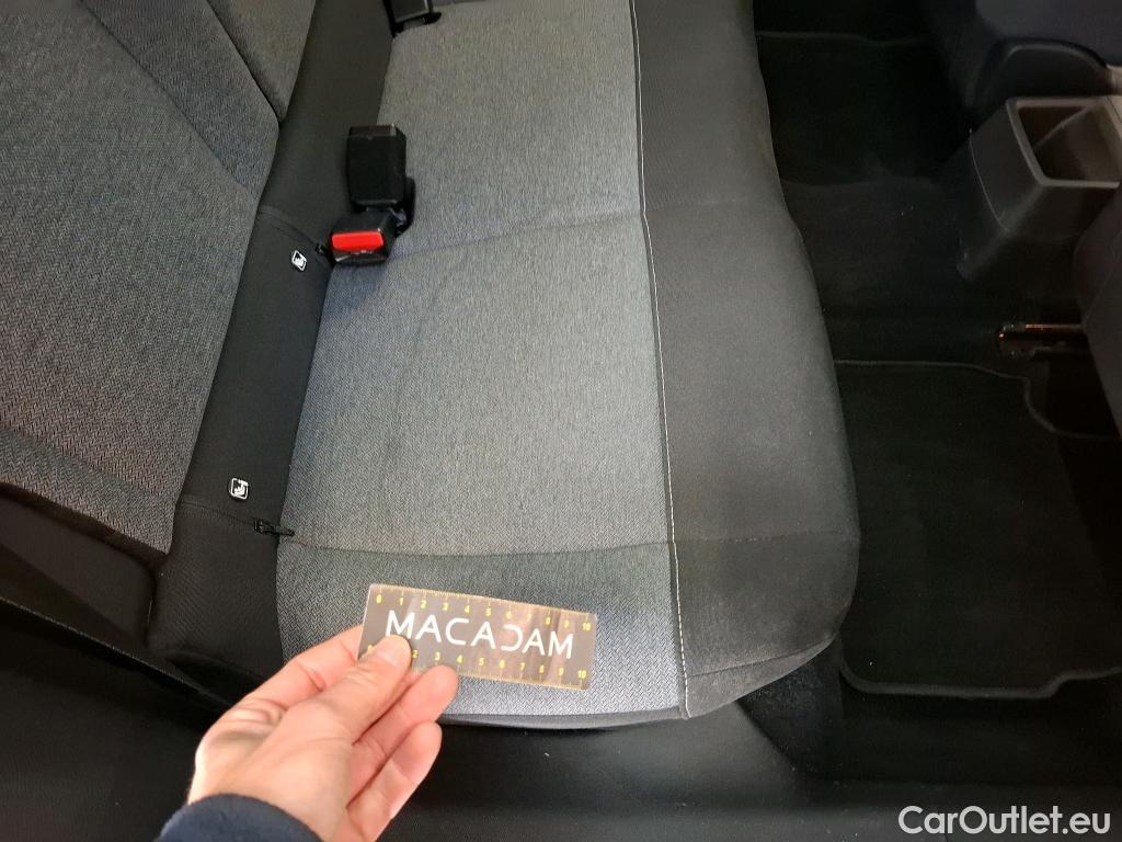  Citroen  C4  Berline Live 1.5 BlueHDI 110CV BVM6 E6d #13