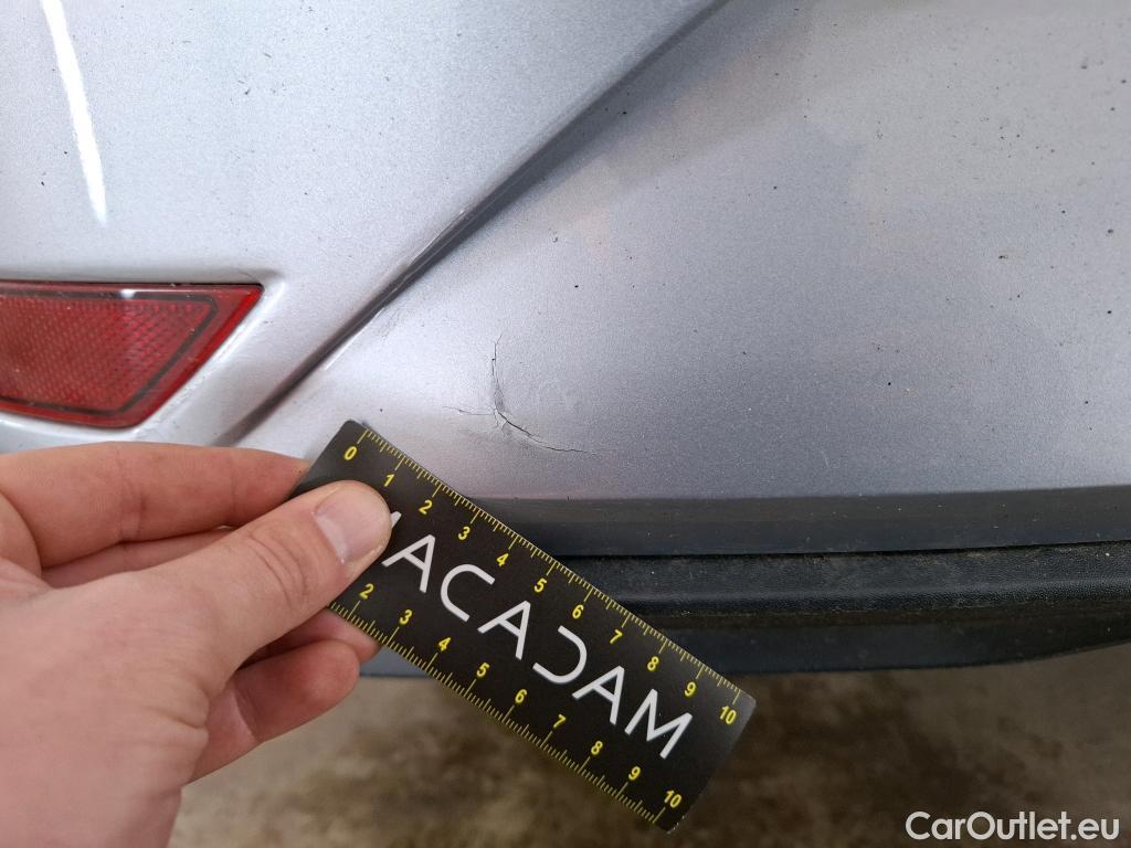  Seat  Leon SEAT  Sportstourer / 2020 / 5P / Break 2.0 TDI 150 DSG S&S Style Business #2