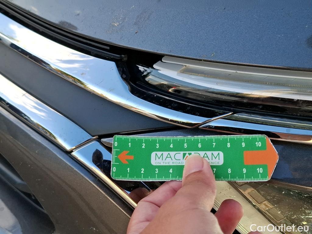  Citroen  C4  Berline Feel Pack 1.5 BlueHDI 110CV BVM6 E6d #35